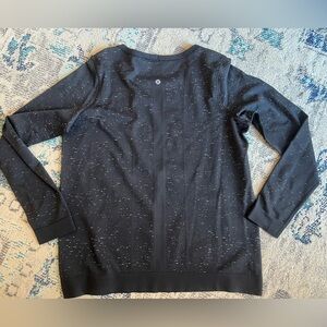 Lululemon Athletica Black Speckled Long Sleeve Top